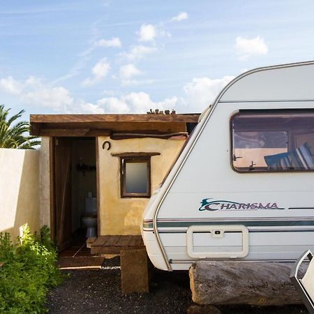 Caravan Apartment Tinajo Exteriér fotografie